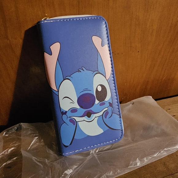 Disney Blue Stitch Wallet - Picture 1 of 3